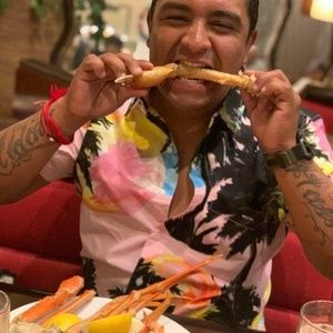 Meet your Posher, Calderon